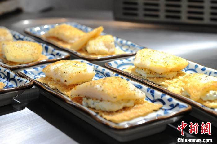 �������ݡ���e���Lζ���_ʽ�F�������������� �z