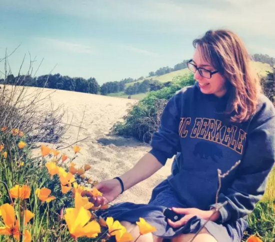 ��(d��ng)��(chu��ng)�I(y��)��Ů���@һ�� �����������(g��)����