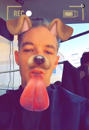 ���R���C���Y�� �ļ��罻ý�w�ı��F��ã�