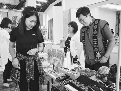 �D���_�����|�Ą���Taunpake���ң�������������Ʒ�������˅��^�ߵ�Ŀ�⡣