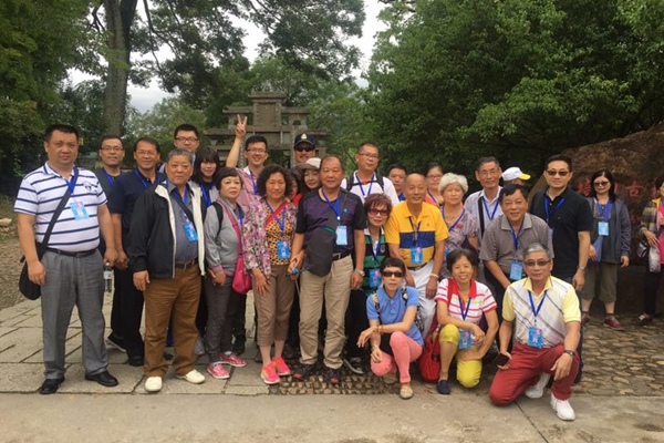 ���ҿ����{Փ���������ڣ������Į������ǡ�����һ���ˡ��ĸЄ�