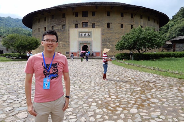 ���ҿ����{Փ���������ڣ������Į������ǡ�����һ���ˡ��ĸЄ�