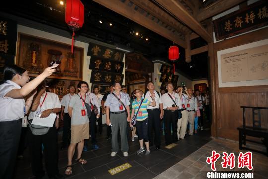 �D���_(t��i)�����B���������ҡ����Sˮ�� �z