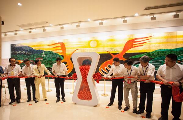 ���{�ɰ����t(y��)ˎ�Ļ�չʾ�^�_(k��i)�^�xʽ