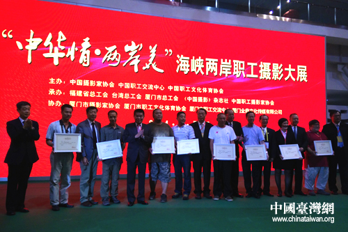 �����A�顤�ɰ��������{�ɰ����zӰ��չ�C����