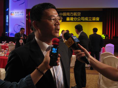 �Ϻ��_���ֹ�˾���_������������Ϣ���l���D���Ϻ��_���ֹ�˾����������־���ܱ���ӛ�߲��L�����̹̔z