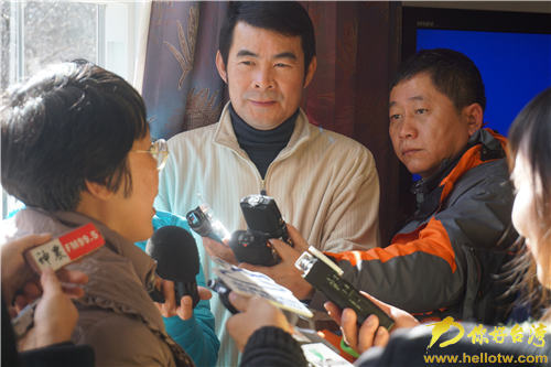 �����Sɽ�y�b�ع� ���g�ɾ����ɰ�ý�w�R�c(di��n)ٝ