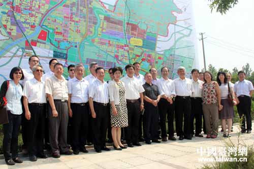 臺灣科學(xué)園區(qū)同業(yè)公會考察團(tuán)到山東德州考察 臺灣科學(xué)園區(qū)同業(yè)公會考察團(tuán)到山東德州考察
