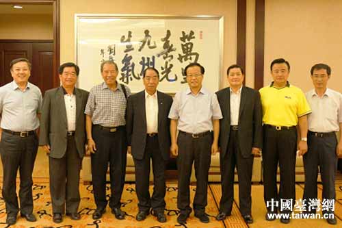 山東威海市委副書記趙熙殿會(huì)見臺(tái)灣客人 山東威海市委副書記趙熙殿會(huì)見臺(tái)灣客人