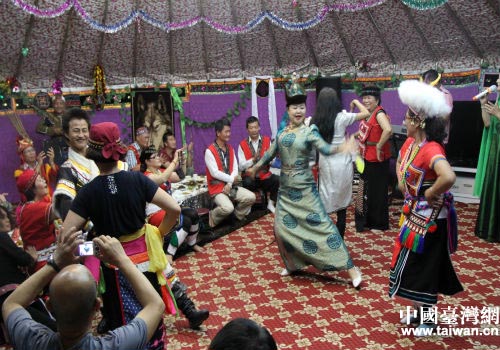 ���ݸ���F�c�_�����ٔ����兢�L�F������һ���˱��ݹ�Ŀ