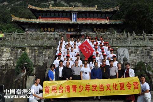 �I(l��ng)��(d��o)�ͼ��e���c�ɰ��I�T��Ӱ����