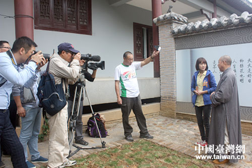 �_��ý�w̽�Lʯ�T�Aɽ�� Ʒζ���U��һζ��