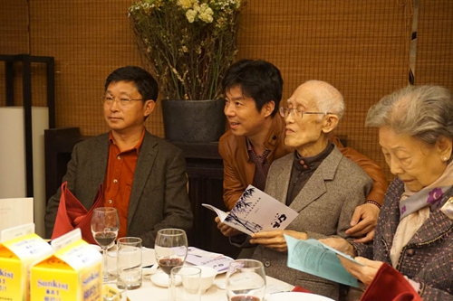 �Ĵ����Ҽ����c����У��Ҷ�����Ӱ����