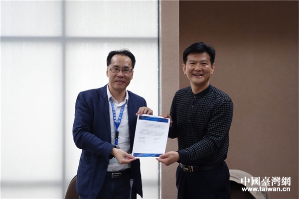 �׶��D���^����܊���^�L(zh��ng)���ң����p�������ꮅ�ĺ�������䛽����_(t��i)�������D���^�������^�L(zh��ng)���С�