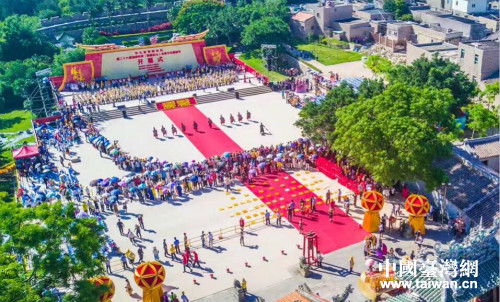 ��26�ú��{�ɰ��������|ɽ���P���Ļ����ι��_Ļ