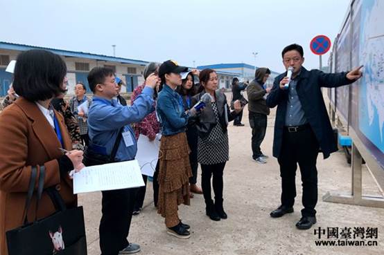 湖南湘歐快線物流有限公司總經理夏朝輝介紹湘歐快線發展運營情況 湖南湘歐快線物流有限公司總經理夏朝輝介紹湘歐快線發展運營情況