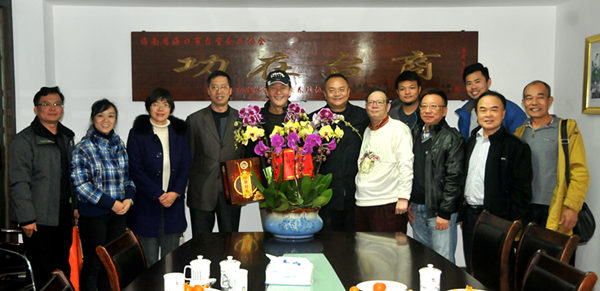 ���帱����һ���c�������_(t��i)�f(xi��)�ɲ���Ӱ