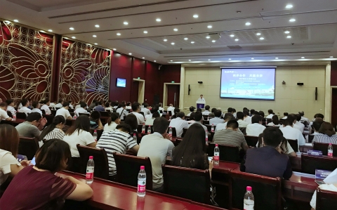 �ɰ����Ҿ��מH�� ̽���@�^(q��)���������C(j��).jpg