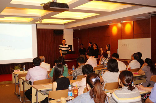 7��22�գ��Ϻ����_�f�ʳ��ί�����_������ӑ����