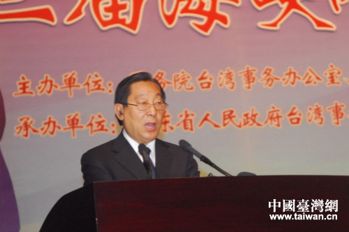 ȫ�����f(xi��)����ϯ��������볣��(w��)����ϯ���Ї���ƽ�y(t��ng)һ���M�������L�R�m(x��)�����o