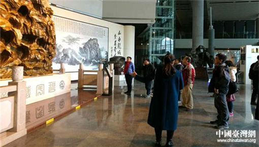 �ɰ����҅��L���� �����˘I�˾ӳ�������