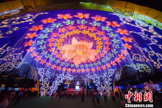 �׌Ãɰ���ɽ������������ʬF���ɰ�һ���H��