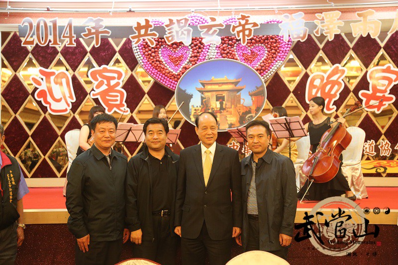 ���������������L����ɭ�����䮔(d��ng)ɽ����Ѳ���F(tu��n)ӭ�e����