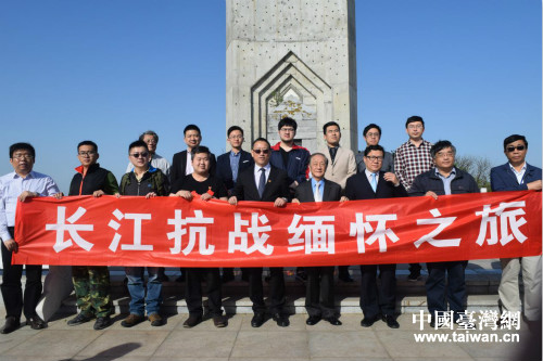 ���L�Fһ���ڡ����ό�����ѳ��̎���o�ǰ��Ӱ