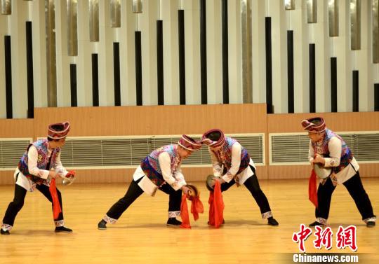 �����Ļ�����F���̸��_������������퍡�