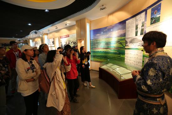 ���_(t��i)�ɵش�W(xu��)���� ��(ji��n)���ˆT�ݳ������e��������(l��)��Ʒ