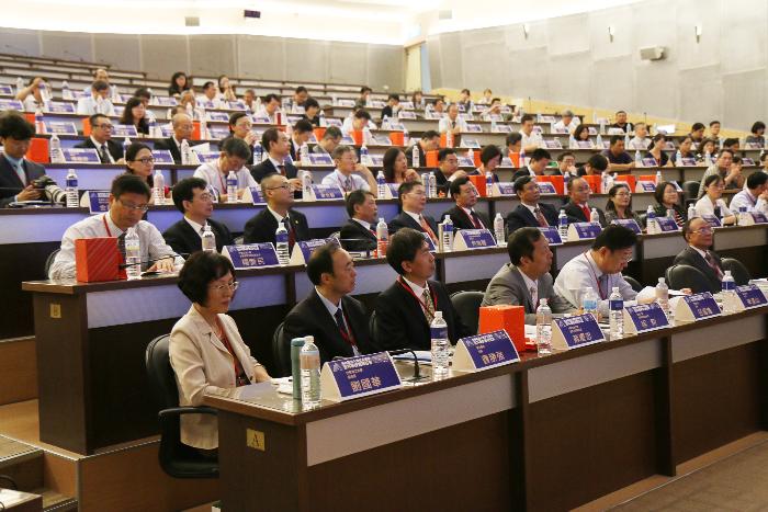 ���{�ɰ���WУ�LՓ���߿ƌW���g��ӑ�����_����ɽ�Ƽ���W�e��