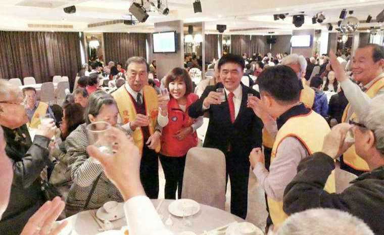 �҈@��ɽ�|ͬ�l���e�Е��T������´�����F�ݻ��