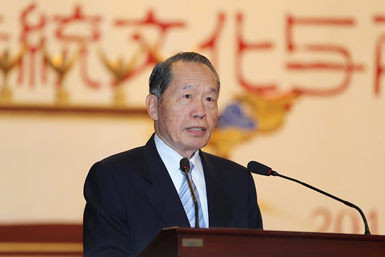 �Ї������h����ϯ��(zh��n)�����o ɽ�|��W��У�L���������o