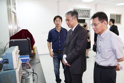 �_(t��i)����ꖿƼ���W(xu��)У�L�������L����(j��)�ϴ�W(xu��)