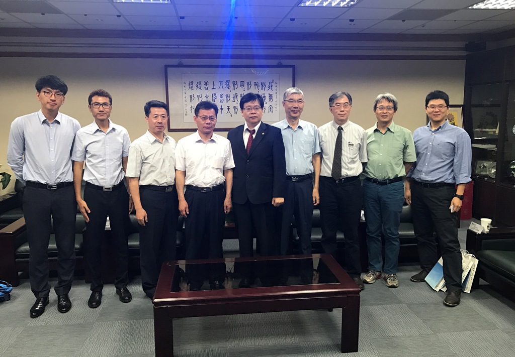 ��(j��)�ϴ�W(xu��)�M�F(tu��n)���_����У�M(j��n)�ЌW(xu��)�ƽ��O(sh��)���ӽ���