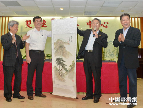 ɳ���֣��Ҷ������±����p�B���B�����D��ĸ�H�Į�