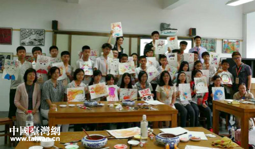 ���g�n�Y���rչʾ�ɹ�