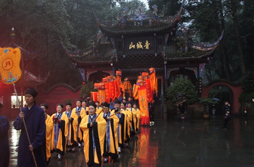 �Ĵ����̽���ʿ���o(h��)���쎟��̫���Ͼ�����߸������������ɽ����ǰ���_��Ѳ��