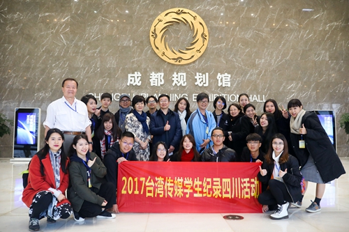 �ɰ���W���ڳɶ�Ҏ���^��Ӱ