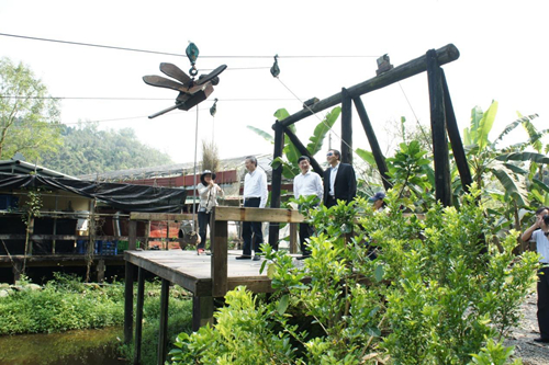 �����tһ�Ѕ��L��Ͷ�h������^