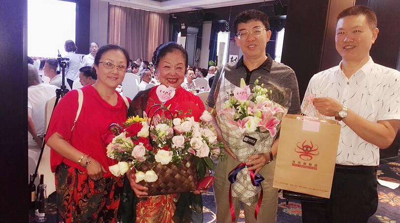 �d����_�k����ꐸ��֡���������܊�����{�ІT�ڶ�÷�����_�k�� ���֋�������������ף��