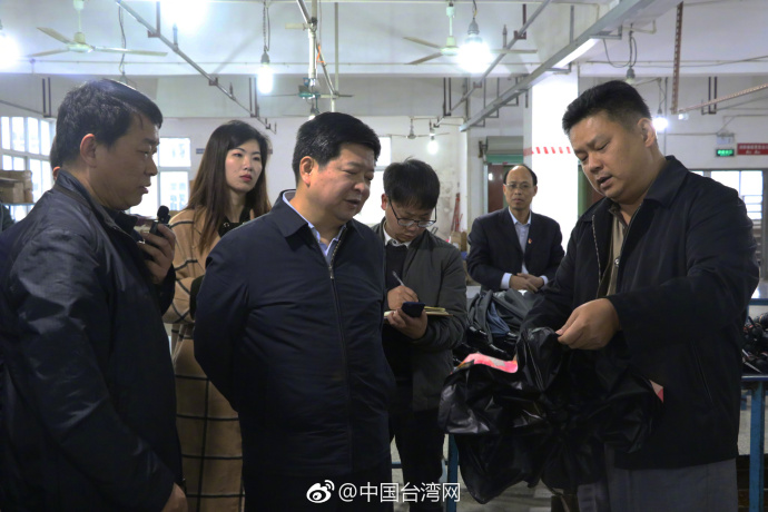 ���_�k�����������붨���{(di��o)�� �P���_��l(f��)չ