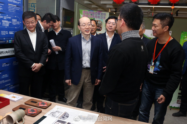 劉結一慰問在穗生活工作的臺灣創業青年 坦言有一見如故的感覺 劉結一慰問在穗生活工作的臺灣創業青年 坦言有一見如故的感覺