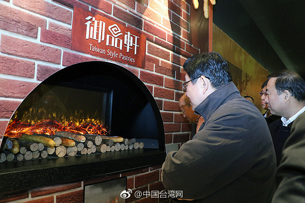 ꐵ�����L�����_����Ʒ܎�� ����������ů�Ć���