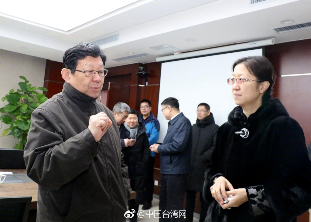 ���f(xi��)��(hu��)��(hu��)�L(zh��ng)ꐵ�����L�Ѽμ��F(tu��n) �P(gu��n)���_(t��i)��l(f��)չ