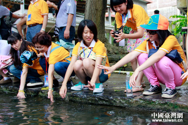 27�գ�������ϵ�ഺ�X���л�ӵăɰ���W�������V���R���Ѕ��^�SҦ��患�����ǧ��Ŵ���Ěvʷ�Lò.