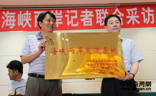 �~�˶����v�_����Ĺ�@�M�С����{�ɰ��������ء�������