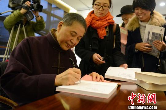 �����¬F����۽z������