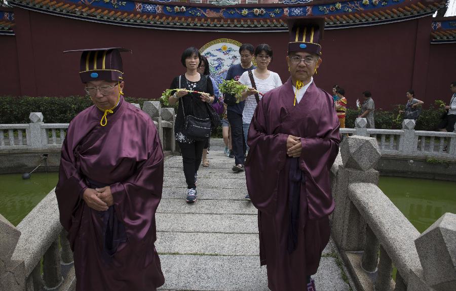 ��XHDW����1���_���п׏R�e�С��ǿƼ��ڡ��������������