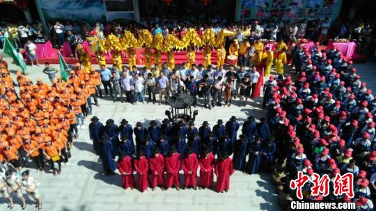 �D�鰲Ϫ�е���_�蹝�F��